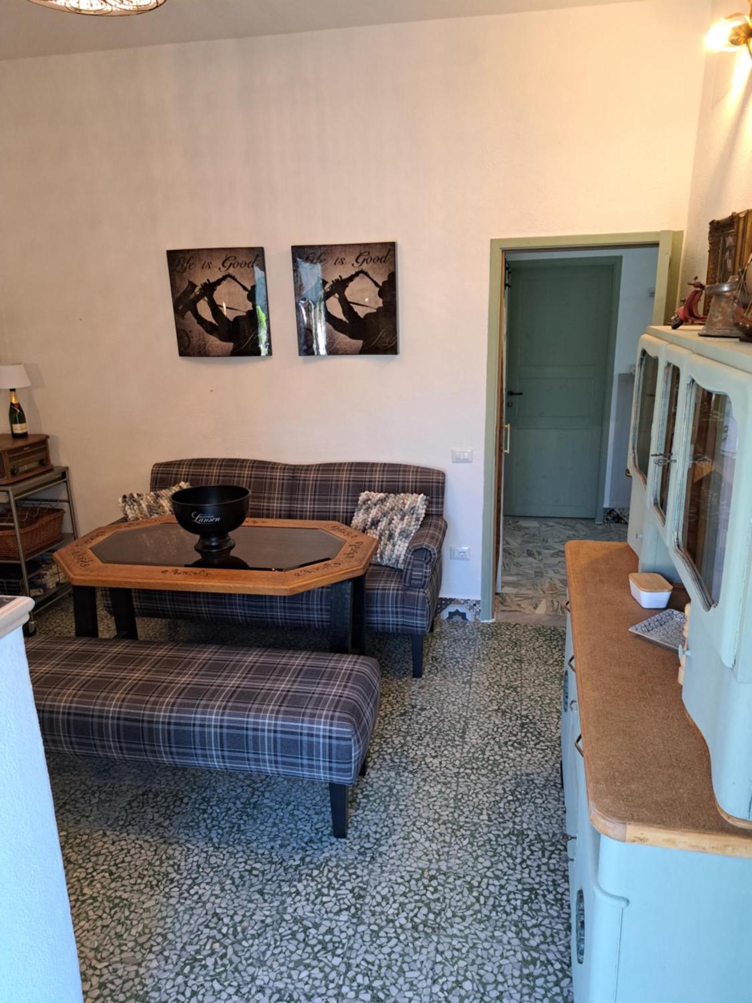 B&B San Gavino San Lorenzo  Екстериор снимка